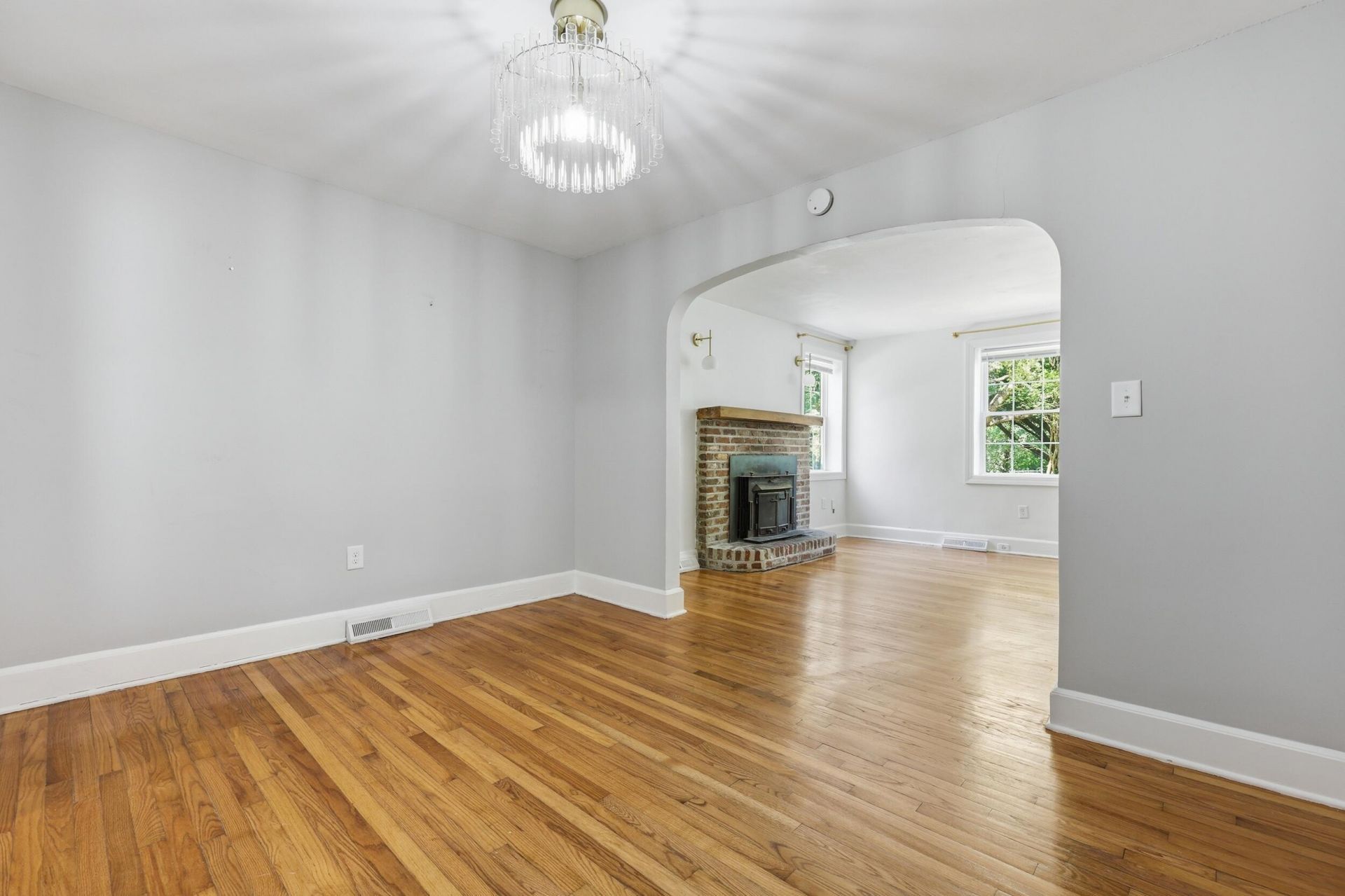 27 Oak Forest Drive Photo 9