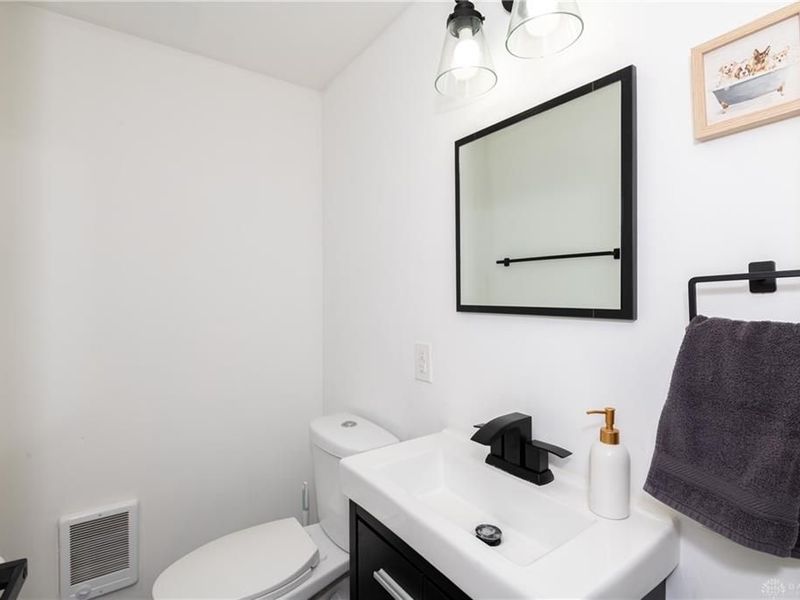 207 W North, West Manchester, OH 45382 Photo 26