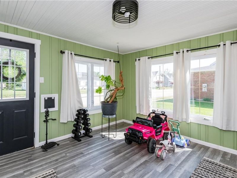 207 W North, West Manchester, OH 45382 Photo 5