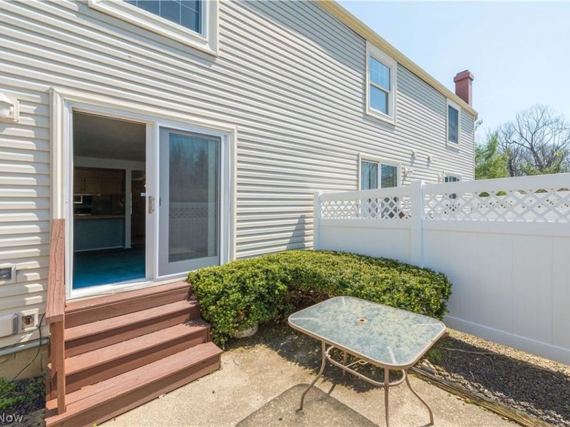 106 Maria Drive, Bedford, OH 44146 Photo 18