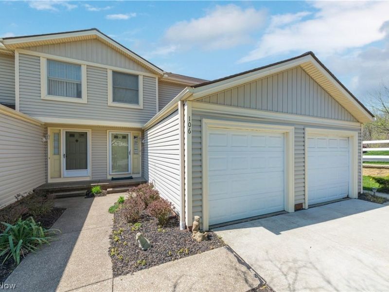 106 Maria Drive, Bedford, OH 44146 Photo 2