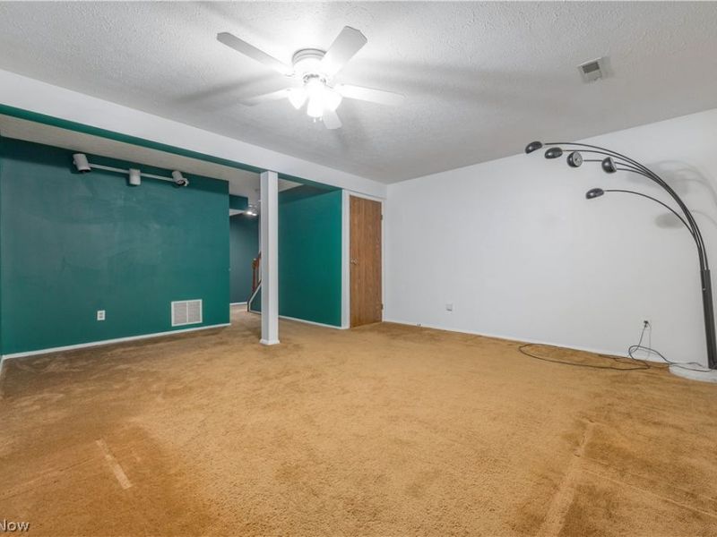 106 Maria Drive, Bedford, OH 44146 Photo 34