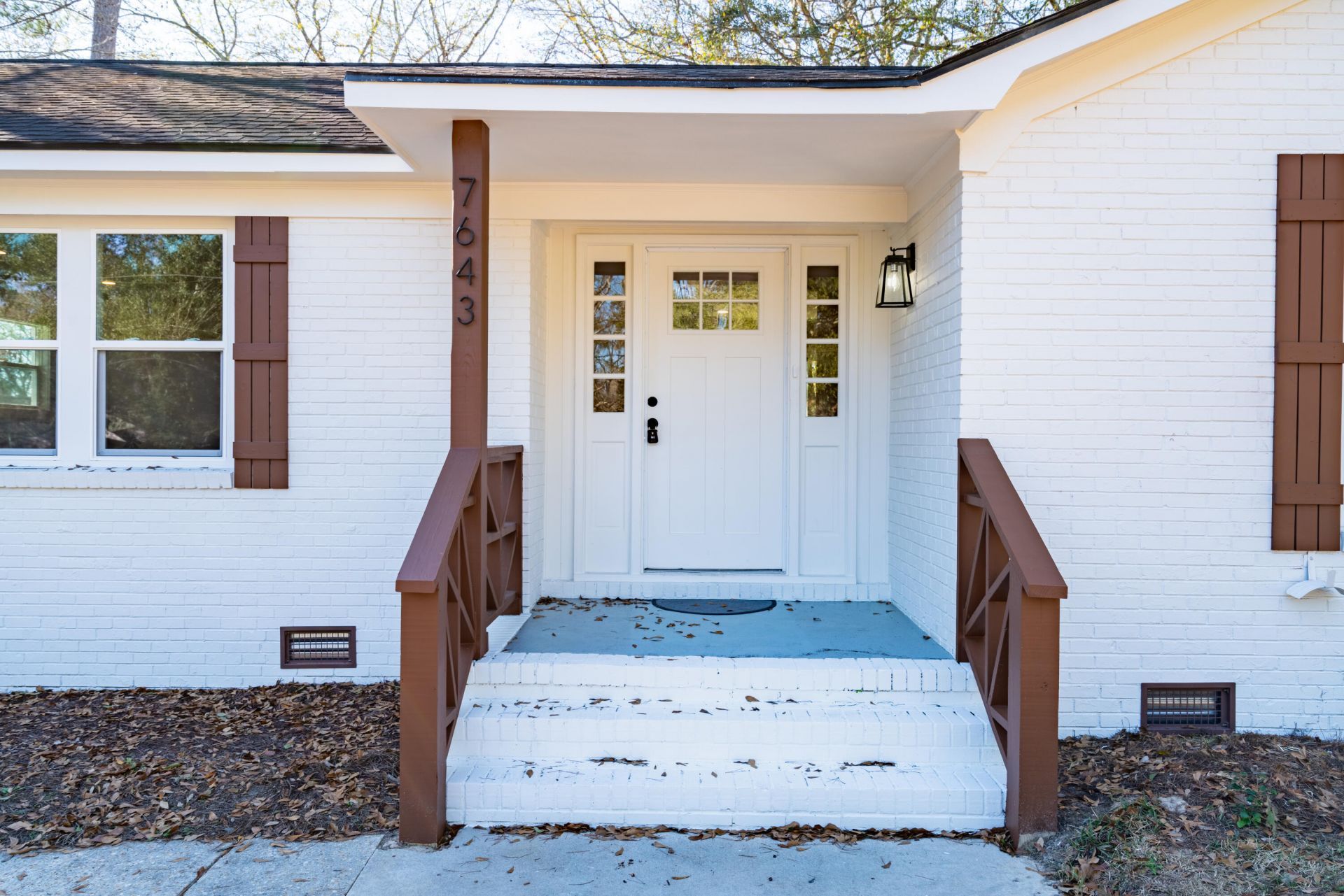 7643 Hillandale Road Photo 2