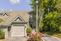 1069 Marsh Court Lane photo 4