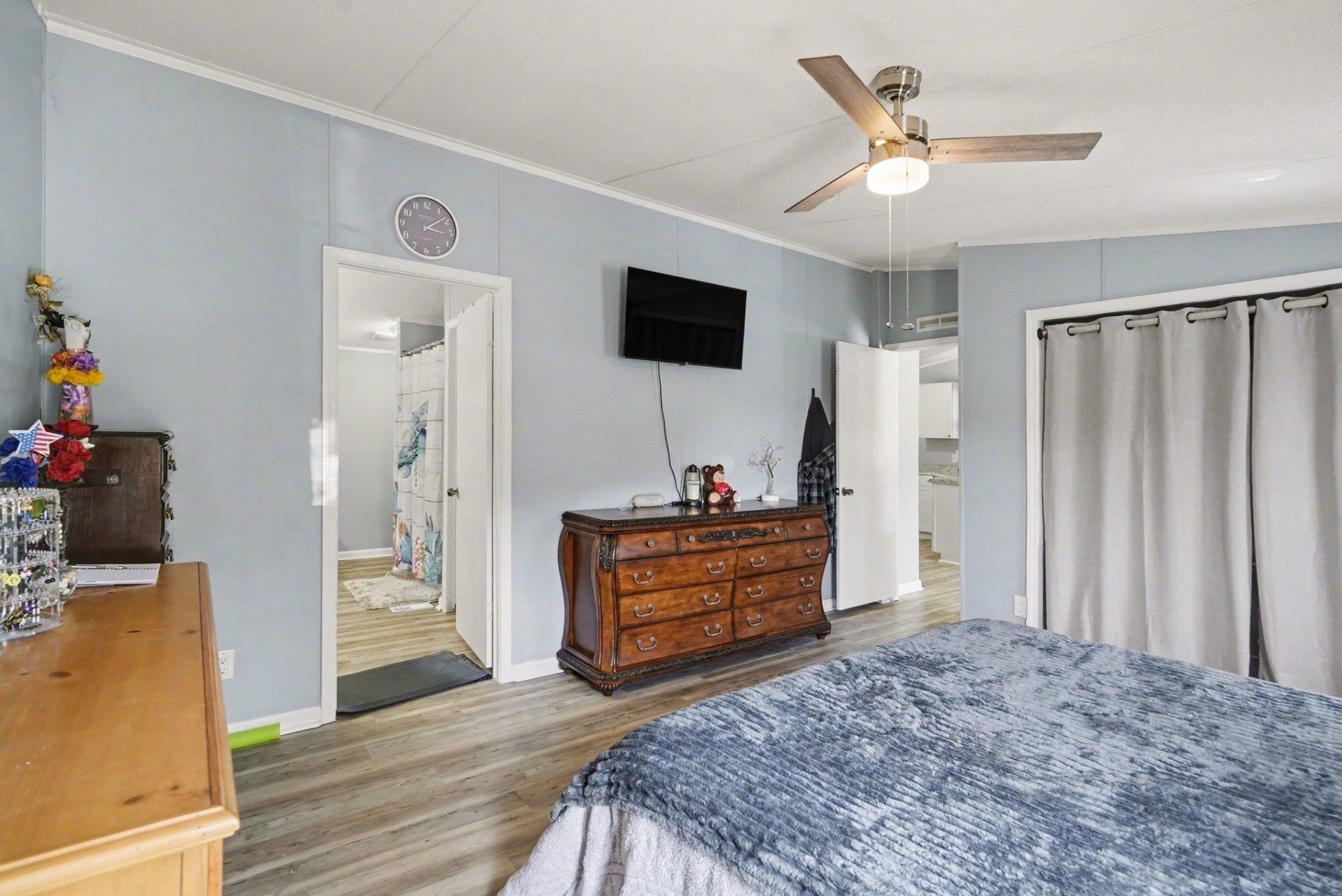 153 Rockdale St. Photo 11