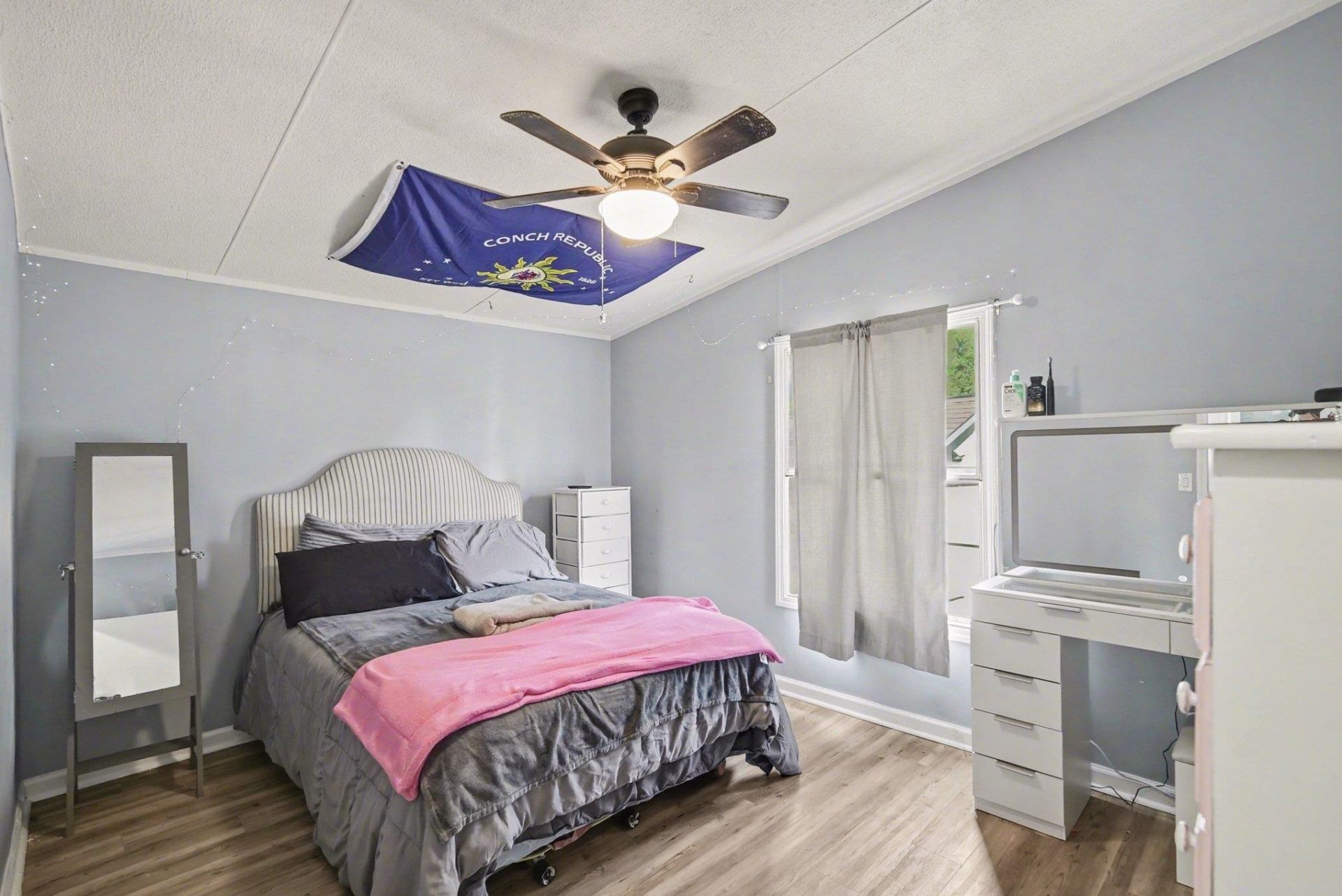 153 Rockdale St. Photo 14