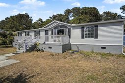 153 Rockdale St. photo 4