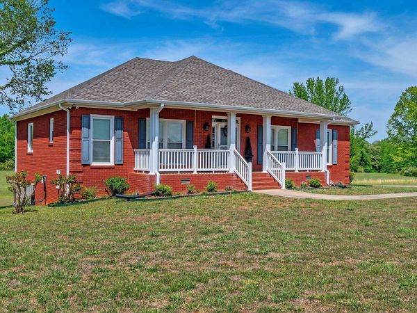 607 Co Rd 104, Lexington, AL 35648