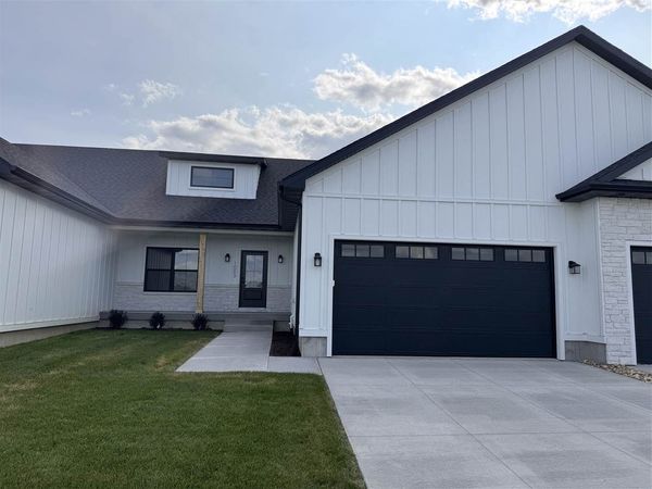 1003 Millie Lane, North Liberty, IA 52317