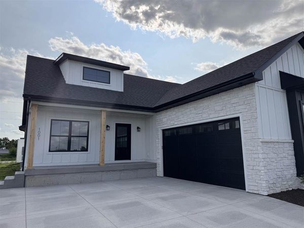 1001 Millie Lane, North Liberty, IA 52317
