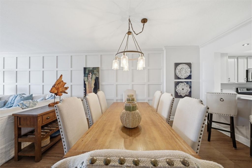 8866 S Sea Oaks Way, Unit 202, Vero Beach, FL 32963 Photo