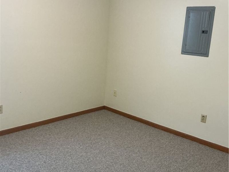 2823 Benford Lane, Youngstown, OH 44505 Photo 12