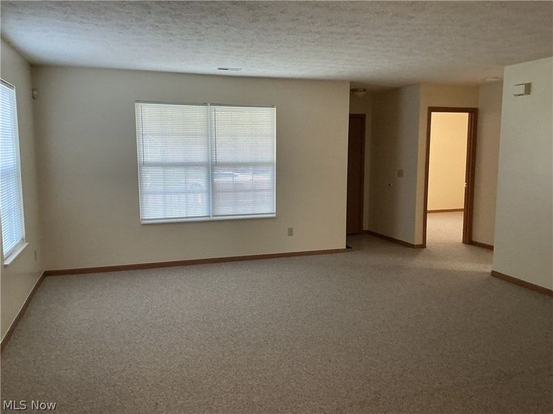 2823 Benford Lane, Youngstown, OH 44505 Photo 7