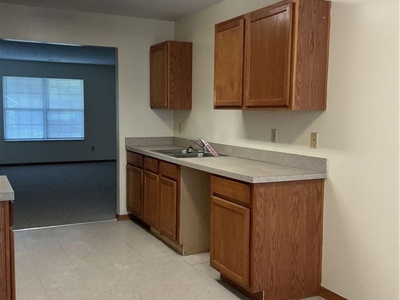 2823 Benford Lane, Youngstown, OH 44505 Photo 9