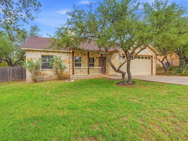 10215 Twin Lake LOOP, Dripping Springs, TX 78620