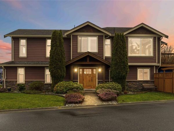 2302 Church Hill Dr , Sooke, BC V9Z 0W3