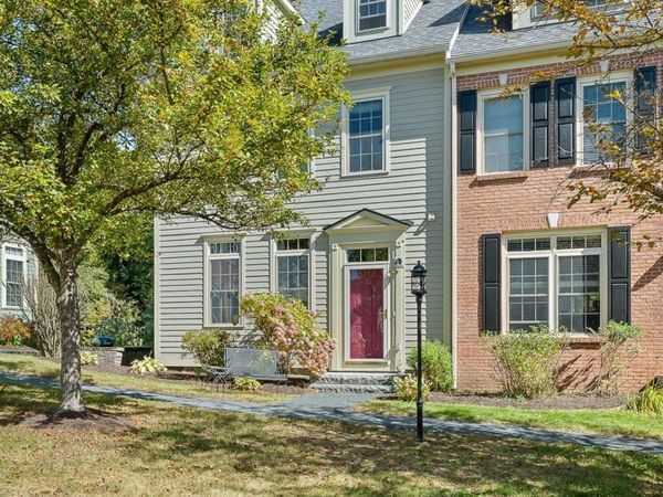 31 Forest Edge Drive, Hanover, NH 03755