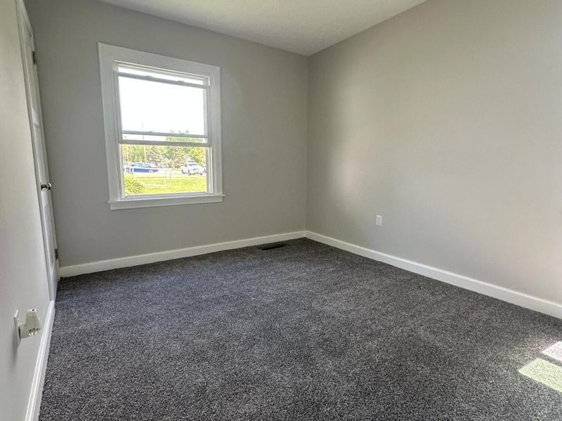 2050 S Hadley Road, Springfield, OH 45505 Photo 14