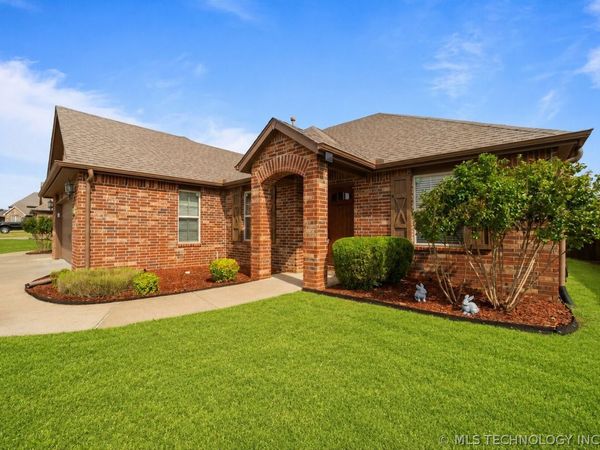 7407 E 84th Street N, Owasso, OK 74055