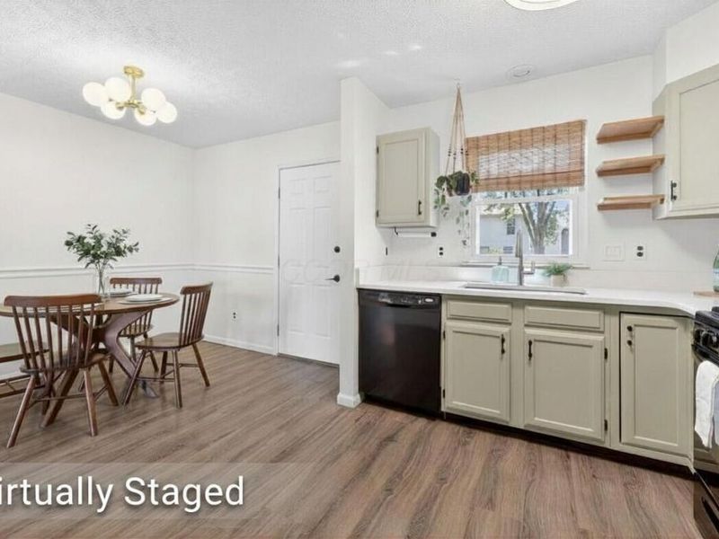 988 Bright Star Court, Columbus, OH 43228 Photo 16