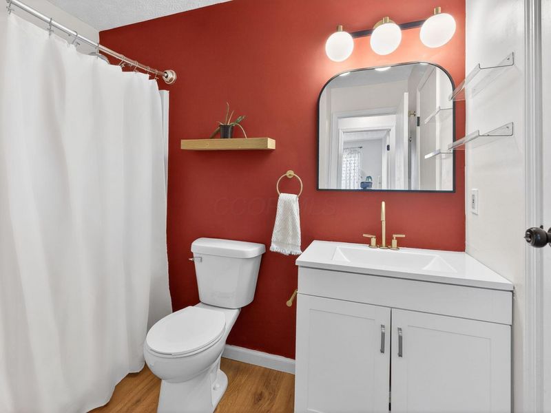 988 Bright Star Court, Columbus, OH 43228 Photo 20