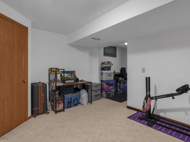 6809 Kristins Cove Lane, Canal Winchester, OH 43110 Photo 25