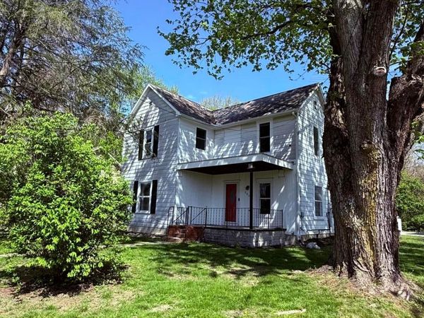 200 W Main Street , Waldo, OH 43356