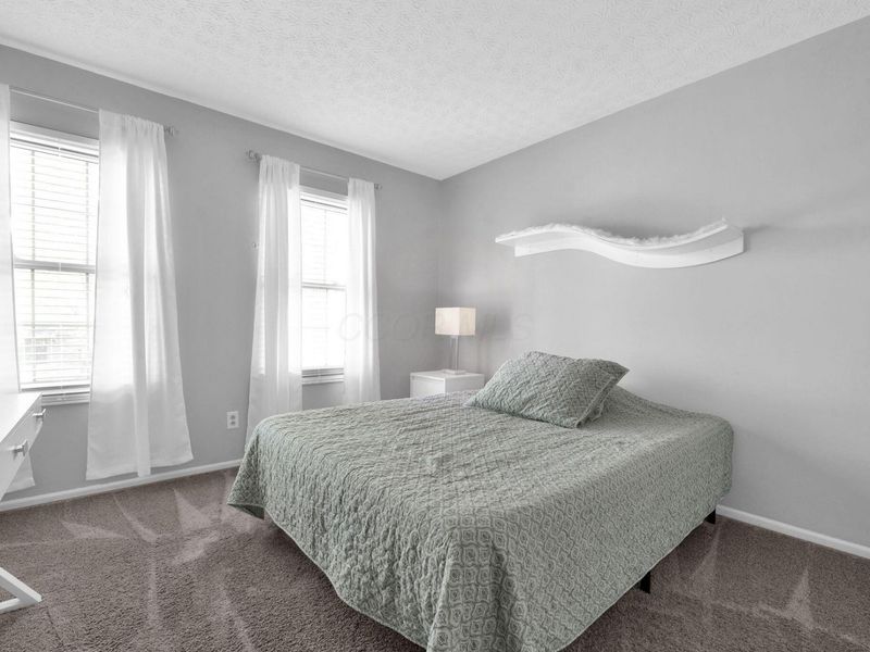 5223 Dexter Falls Road, Columbus, OH 43221 Photo 20