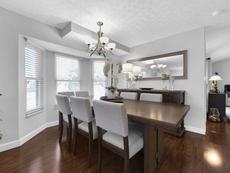 5223 Dexter Falls Road, Columbus, OH 43221 Photo 7