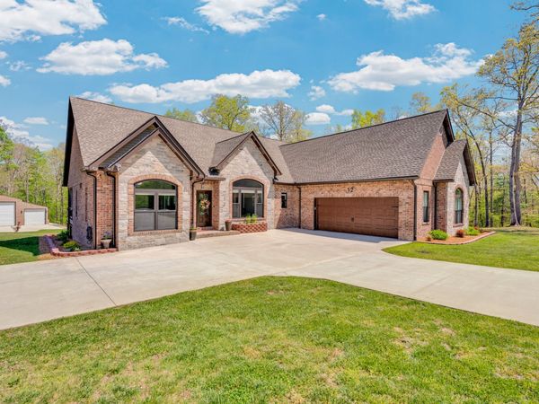 12 Hickory View Ln , Crossville, TN 38572