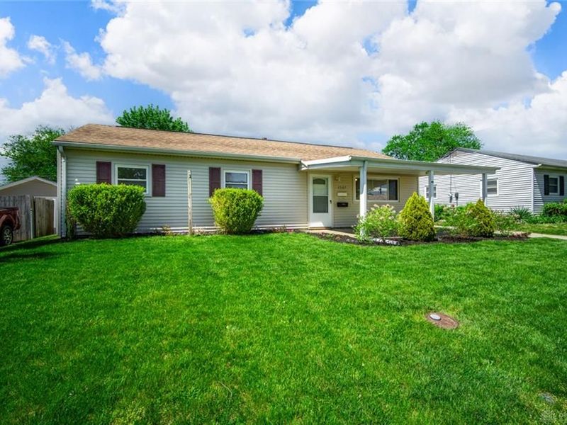 2567 Dunhill Place, Kettering, OH 45420 Photo 2