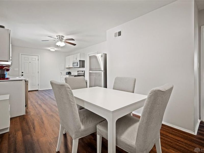 2567 Dunhill Place, Kettering, OH 45420 Photo 9