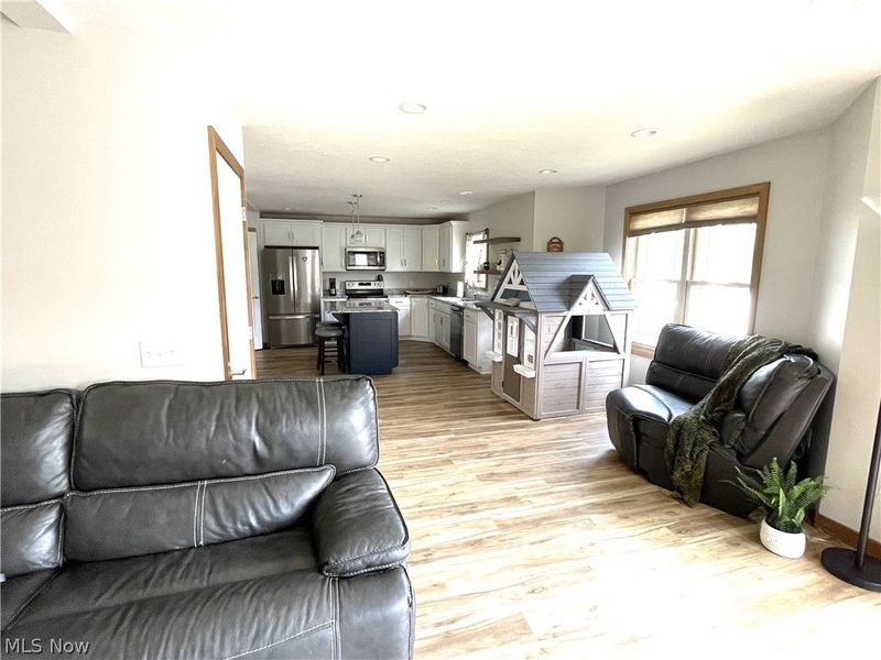 234 E Ohio Avenue, Dover, OH 44622 Photo 15