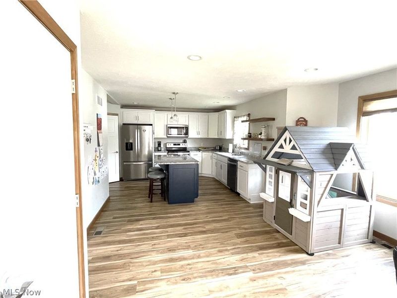 234 E Ohio Avenue, Dover, OH 44622 Photo 16