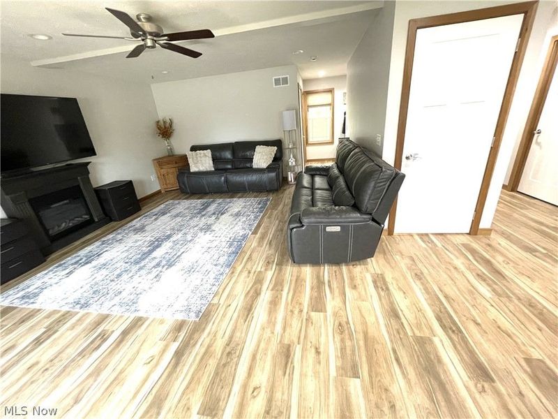 234 E Ohio Avenue, Dover, OH 44622 Photo 18