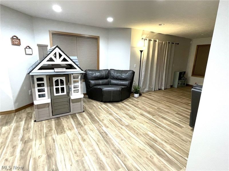 234 E Ohio Avenue, Dover, OH 44622 Photo 19