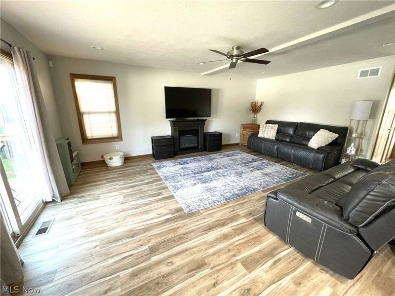 234 E Ohio Avenue, Dover, OH 44622 Photo 22