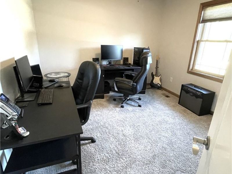 234 E Ohio Avenue, Dover, OH 44622 Photo 33