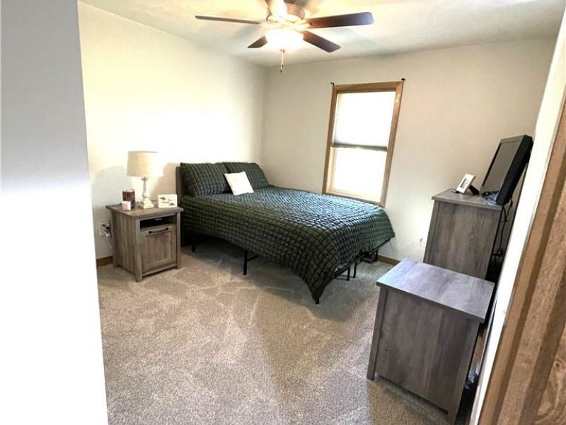 234 E Ohio Avenue, Dover, OH 44622 Photo 37