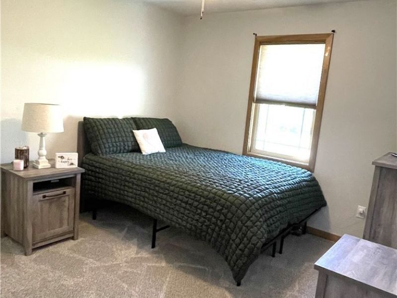 234 E Ohio Avenue, Dover, OH 44622 Photo 38