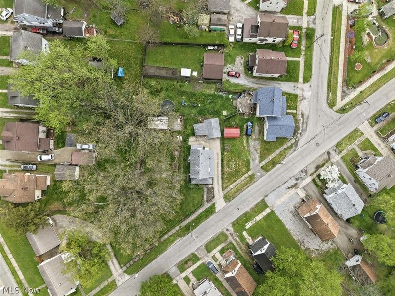 1224 Buena Vista Avenue NE, Warren, OH 44483 Photo 4