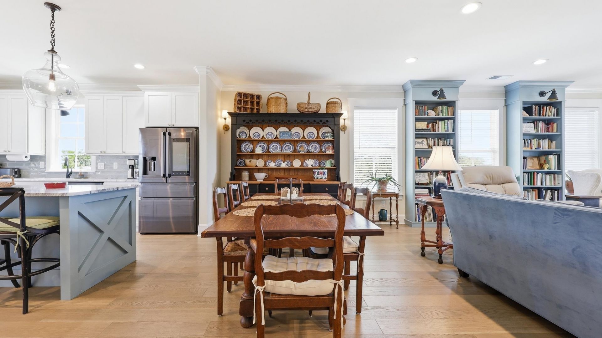 1311 Holly Dr. Photo 11