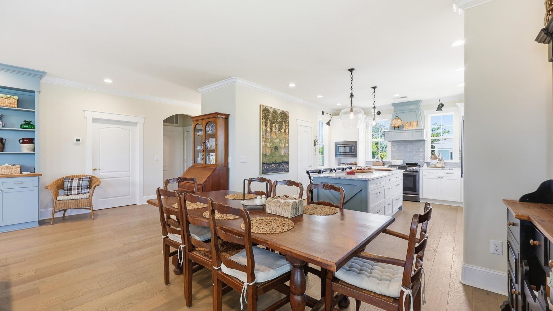 1311 Holly Dr. Photo 14