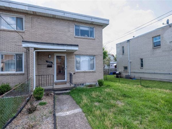 6912 Greenwood St , Pittsburgh, PA 15206