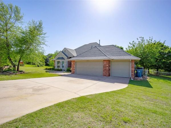 1801 Quail Run, Newcastle, OK 73065