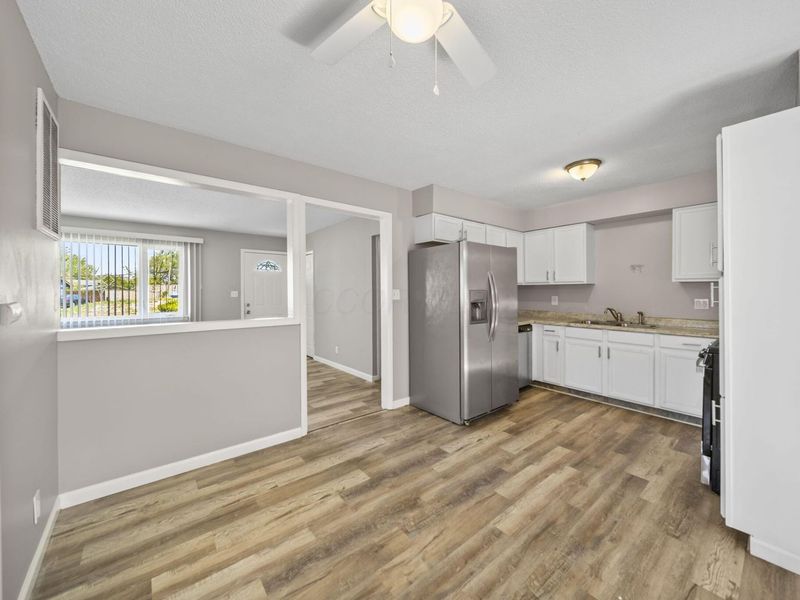 3063 Chelford Drive , Columbus, OH 43219 Photo 10