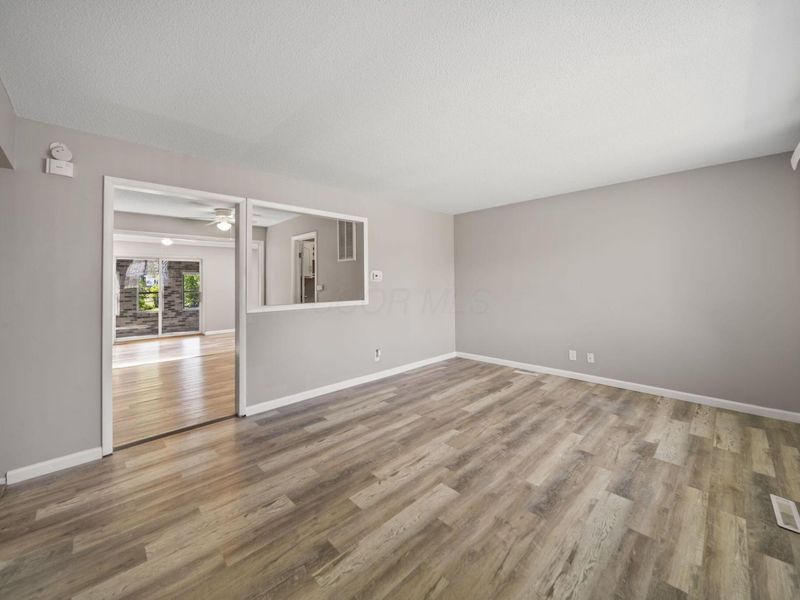 3063 Chelford Drive , Columbus, OH 43219 Photo 7