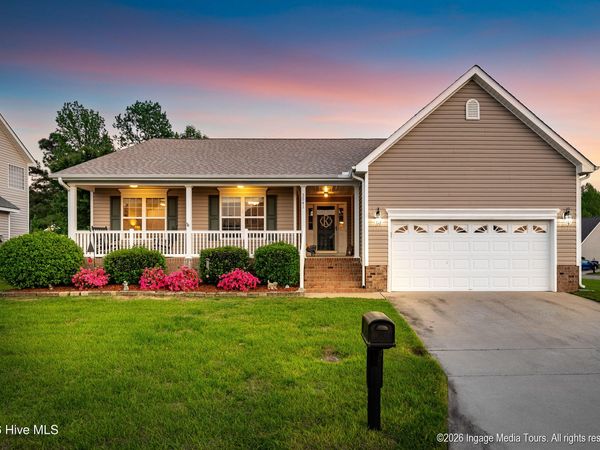 3541 Lena Lane , Greenville, NC 27834