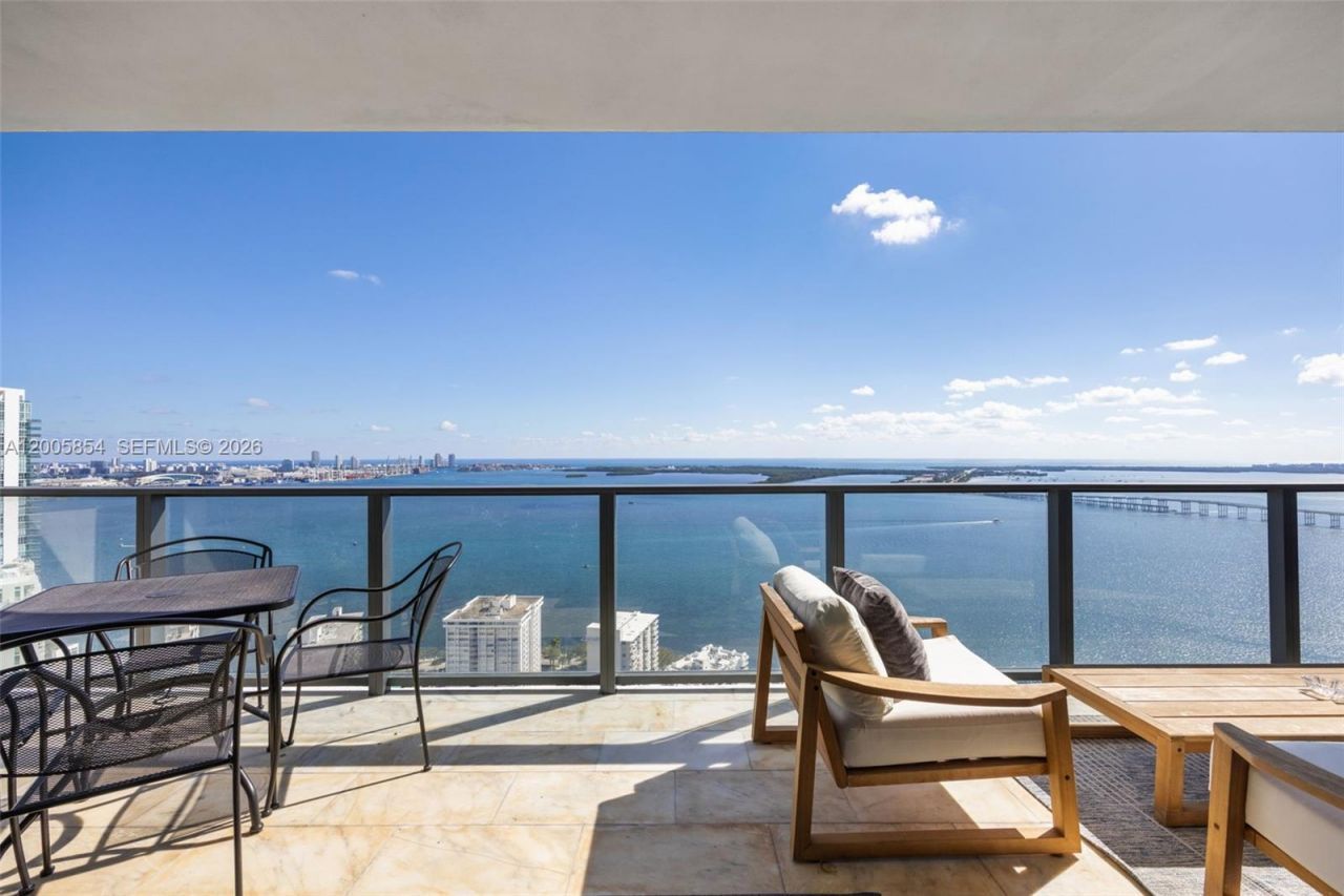 1451 Brickell Ave, Unit 4002, Miami, FL 33131 Photo