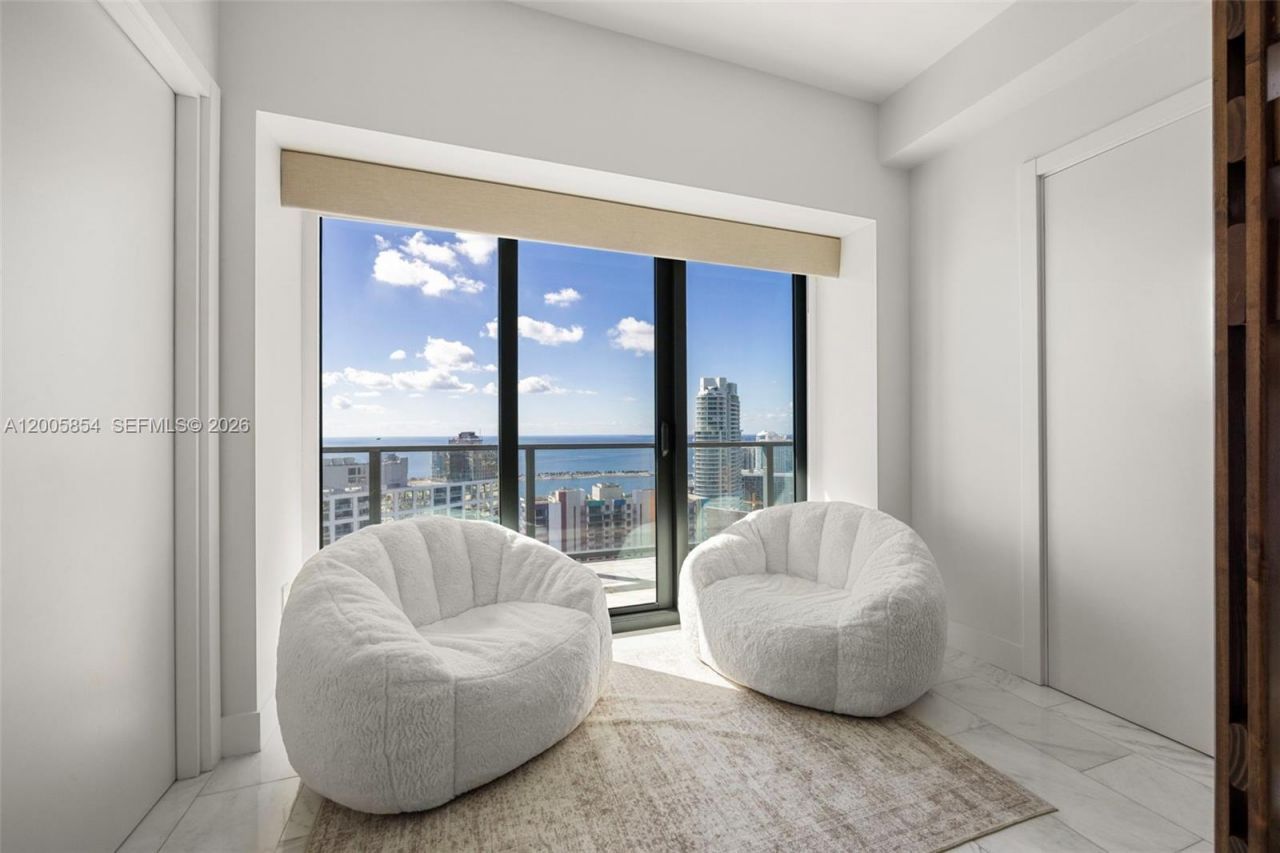 1451 Brickell Ave, Unit 4002, Miami, FL 33131 Photo